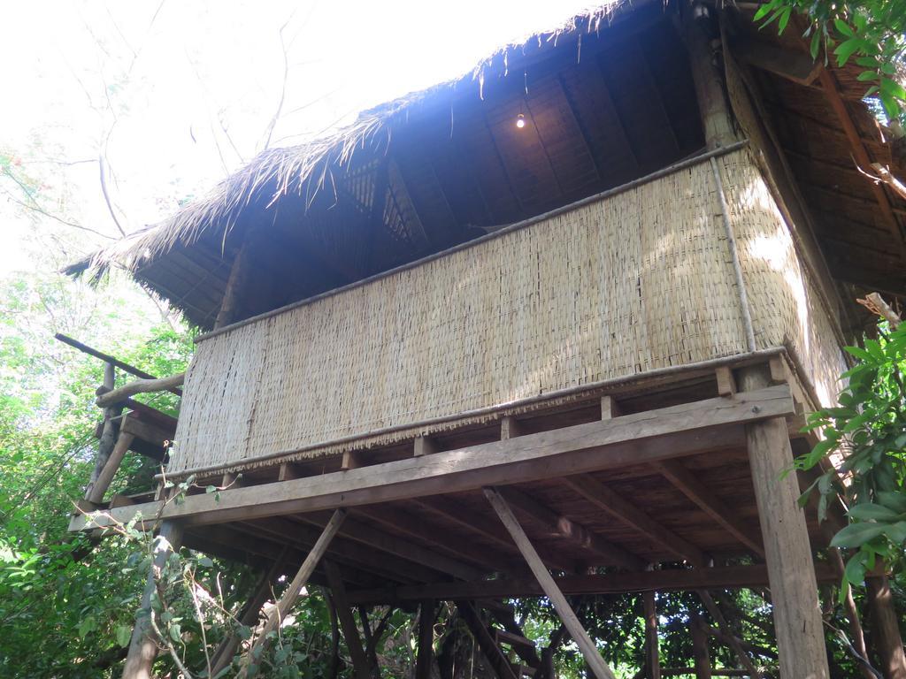 Naga House Kampot Hotel Exterior photo